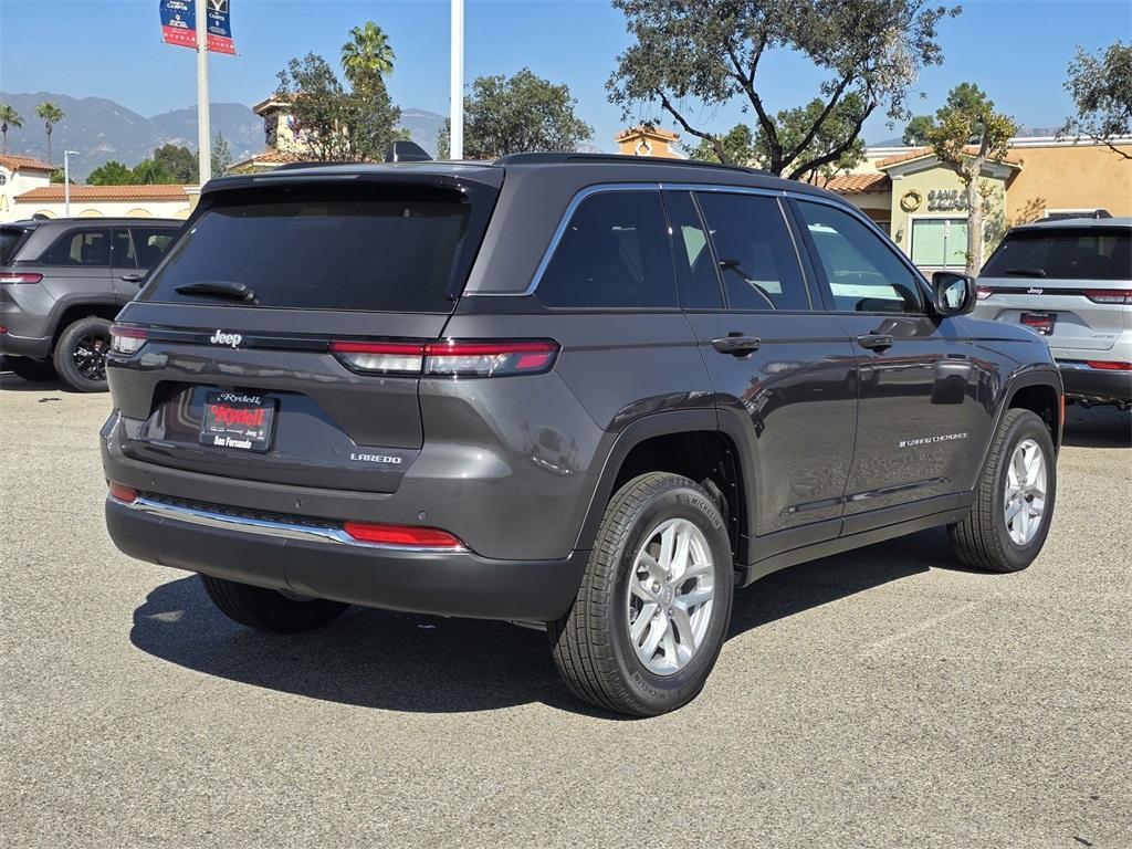 new 2025 Jeep Grand Cherokee car, priced at $34,625