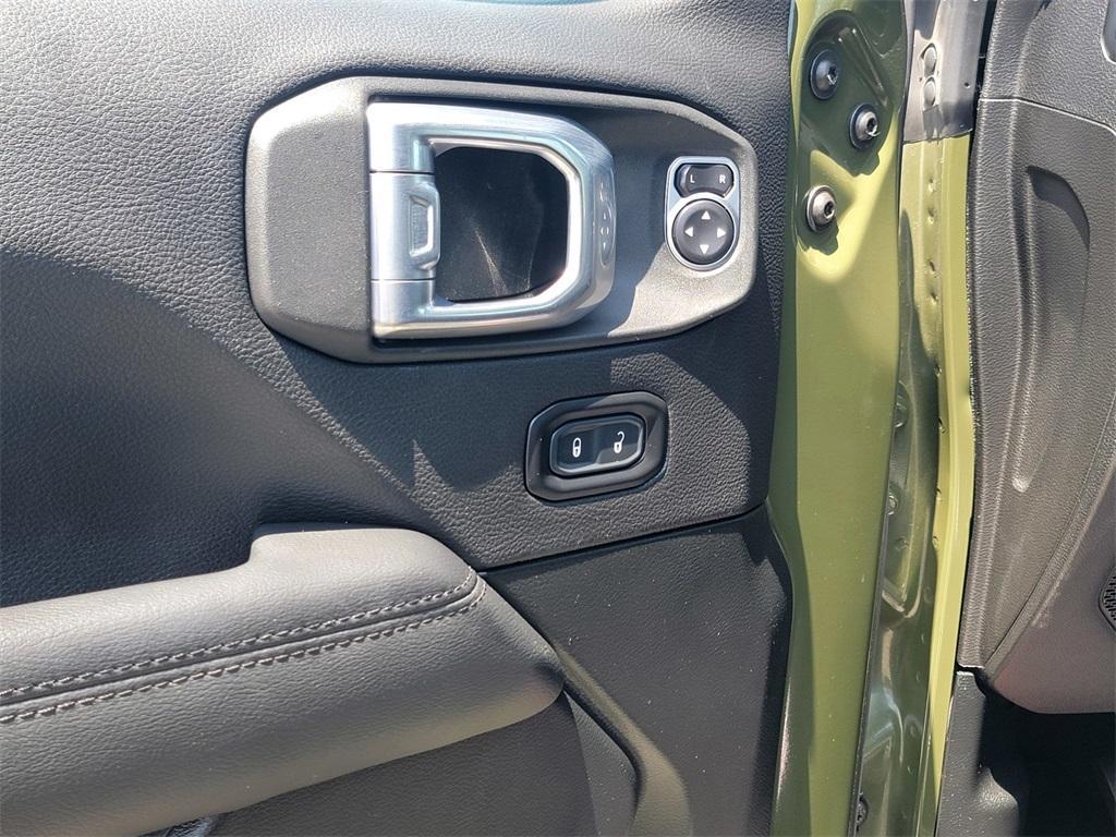 used 2020 Jeep Wrangler Unlimited car, priced at $37,895