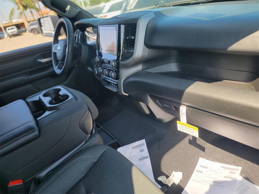 new 2025 Ram 1500 car, priced at $42,960