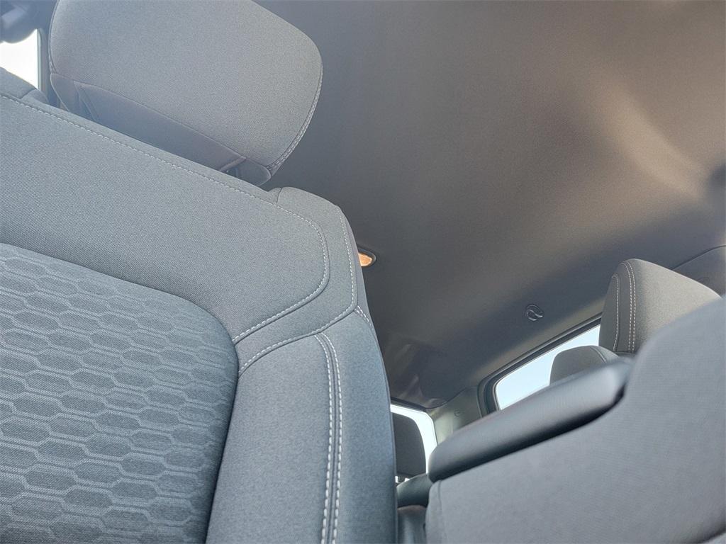new 2025 Ram 1500 car, priced at $42,960