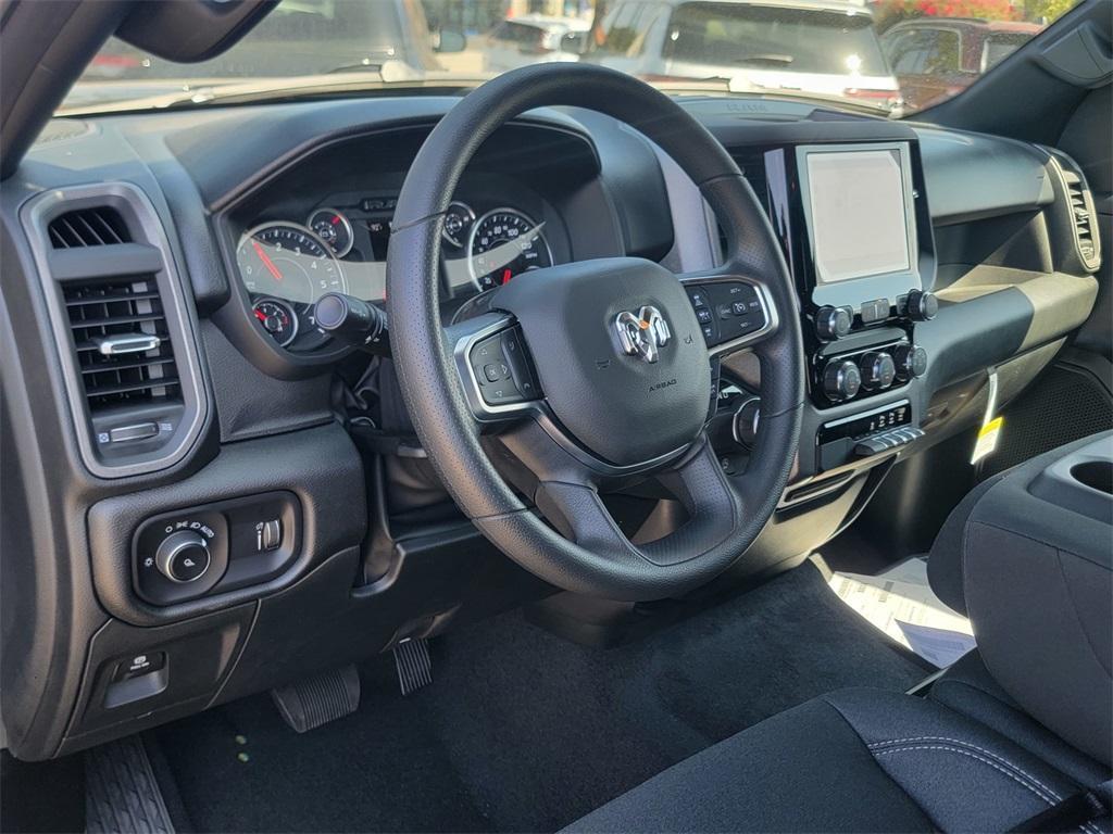 new 2025 Ram 1500 car, priced at $42,960
