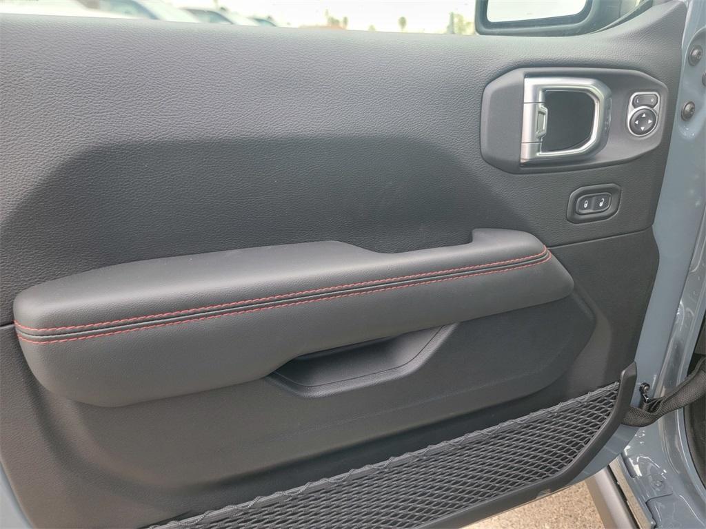 new 2026 Jeep Wrangler car, priced at $55,880