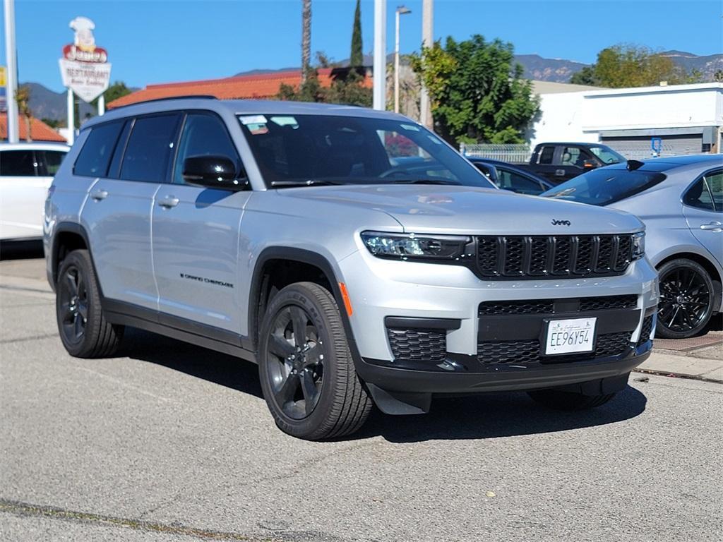 new 2025 Jeep Grand Cherokee L car, priced at $40,625