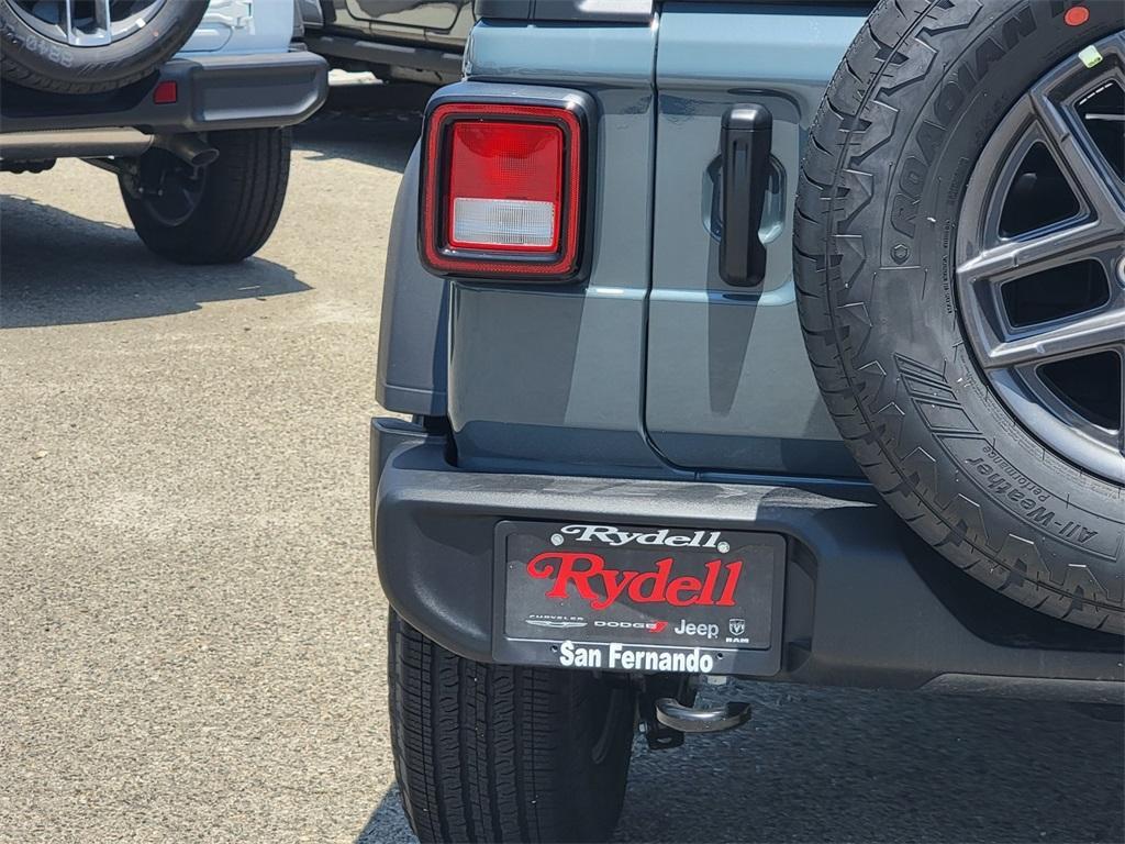 new 2025 Jeep Wrangler car, priced at $41,906