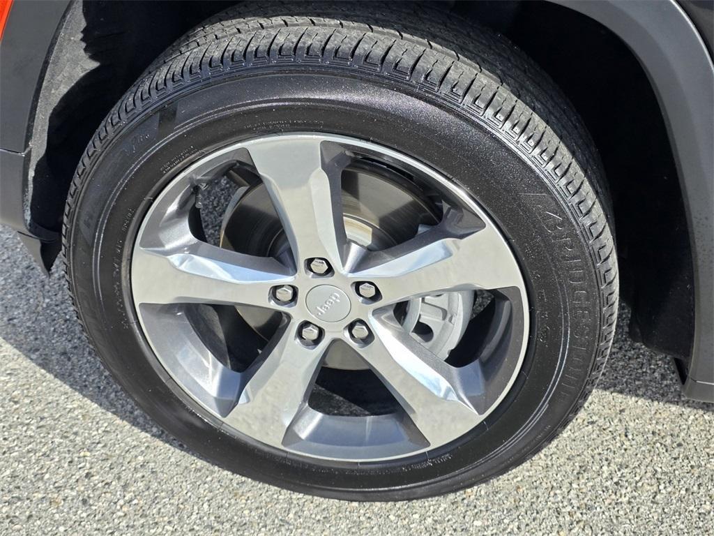 used 2021 Jeep Grand Cherokee L car, priced at $28,990