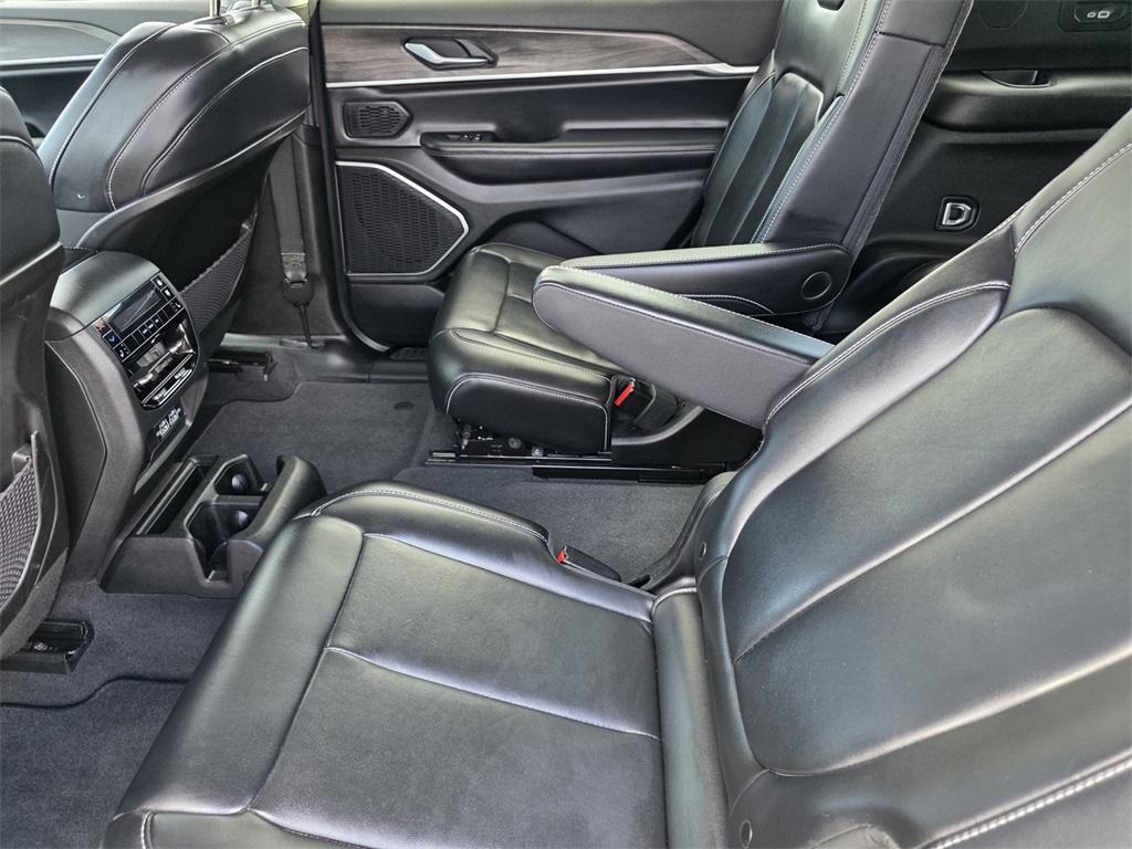 used 2021 Jeep Grand Cherokee L car, priced at $28,990