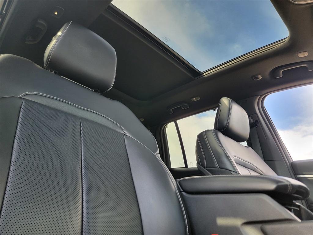 new 2024 Jeep Grand Cherokee car, priced at $42,640