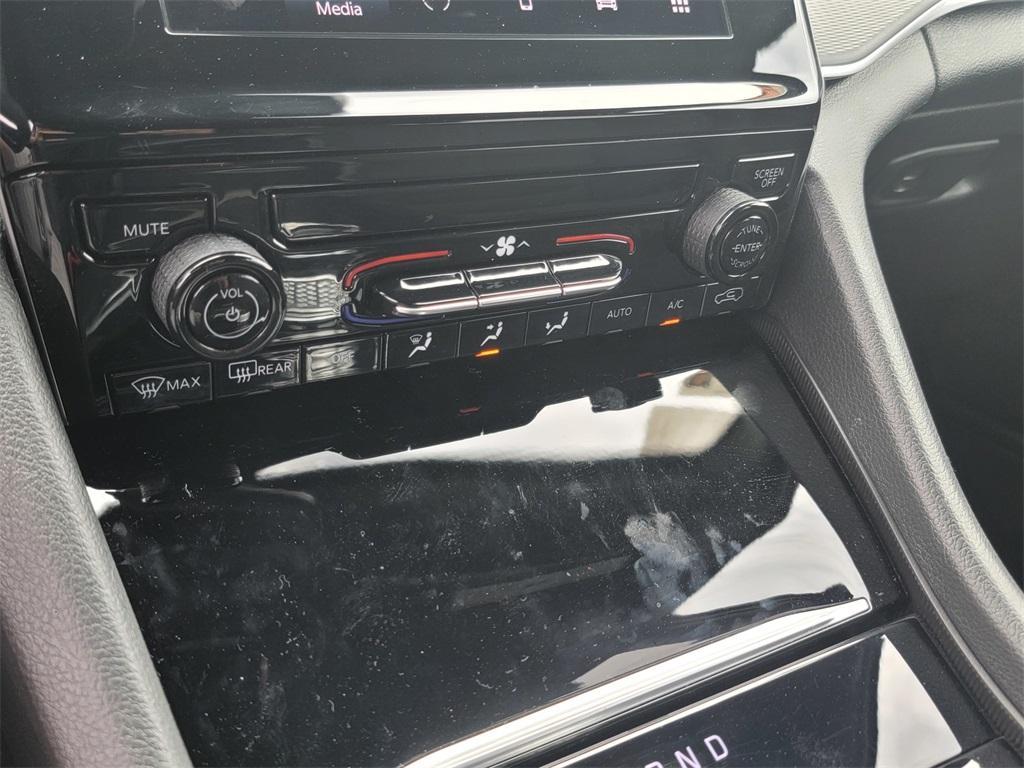 new 2025 Jeep Grand Cherokee car, priced at $31,530