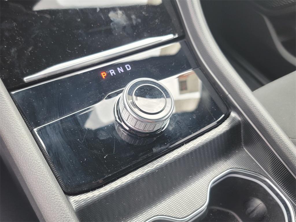 new 2025 Jeep Grand Cherokee car, priced at $31,530