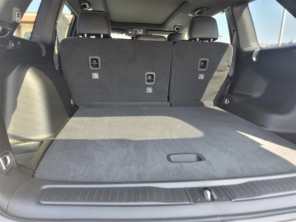new 2025 Jeep Grand Cherokee car, priced at $46,279