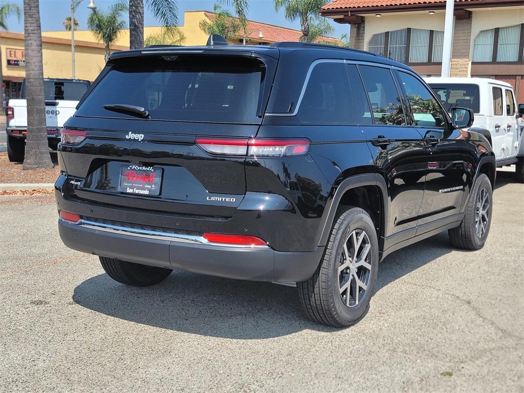 new 2025 Jeep Grand Cherokee car, priced at $46,279