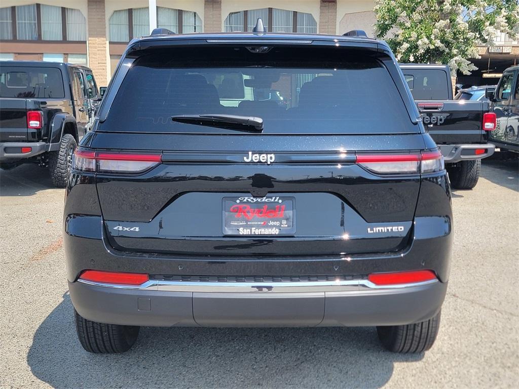 new 2025 Jeep Grand Cherokee car, priced at $46,279