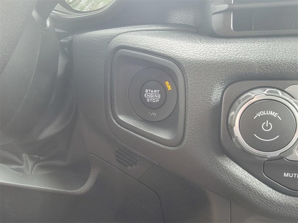 new 2025 Jeep Wrangler car, priced at $45,926