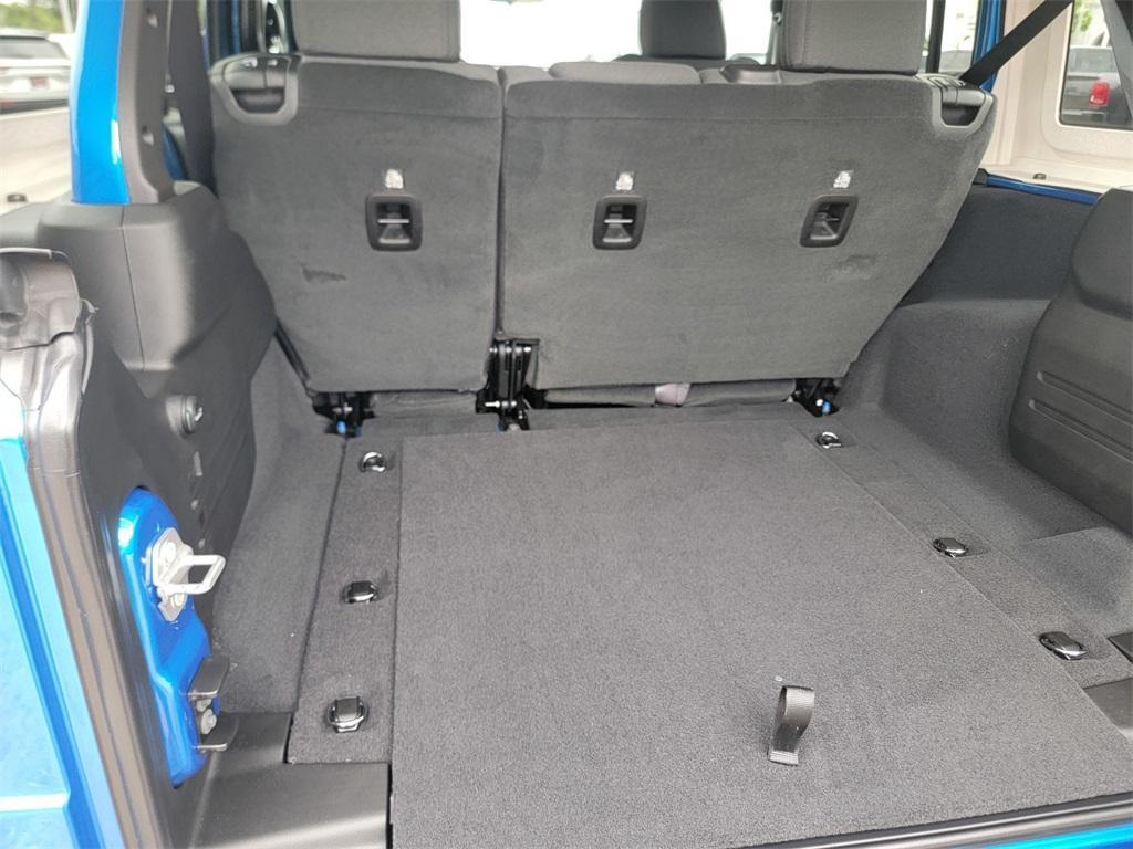 new 2025 Jeep Wrangler car, priced at $45,926