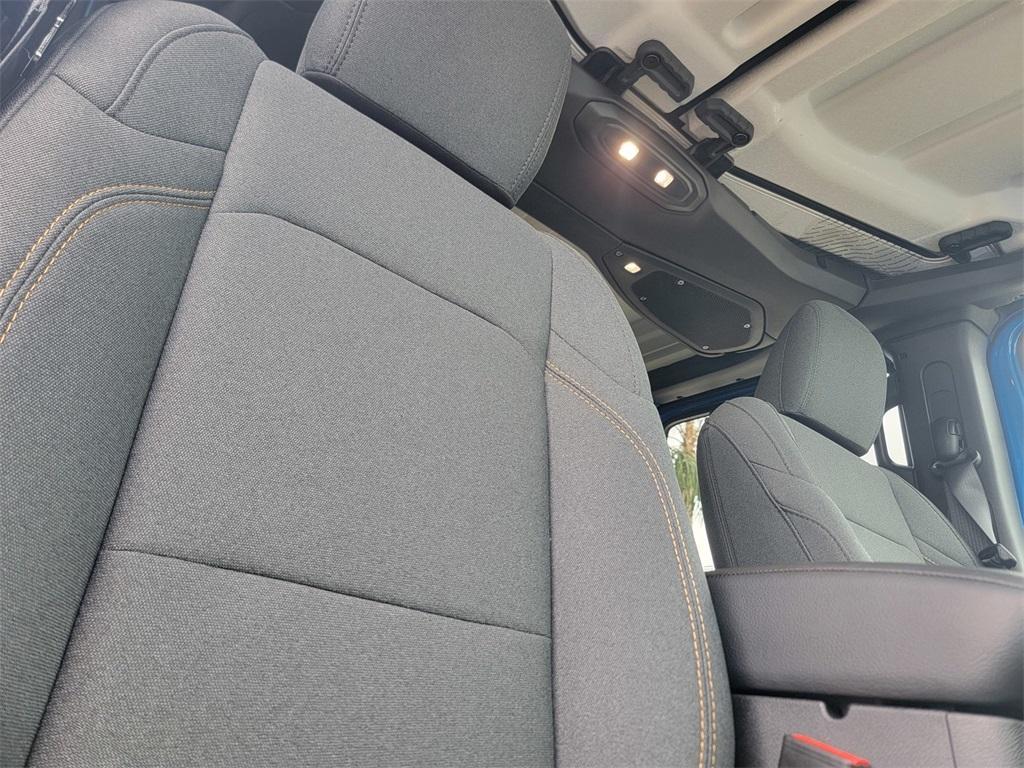 new 2025 Jeep Wrangler car, priced at $45,926