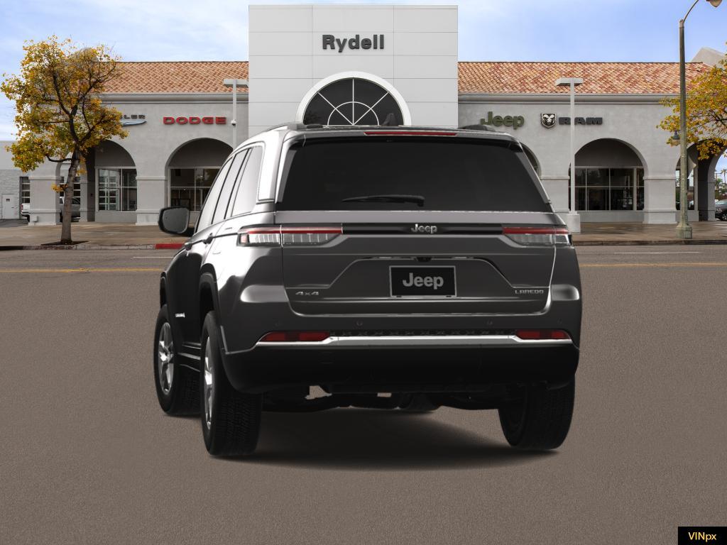 new 2025 Jeep Grand Cherokee car, priced at $38,305