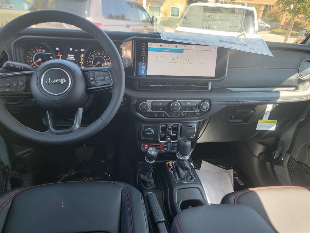 new 2025 Jeep Gladiator car, priced at $52,860