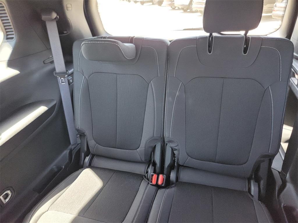 new 2024 Jeep Grand Cherokee L car