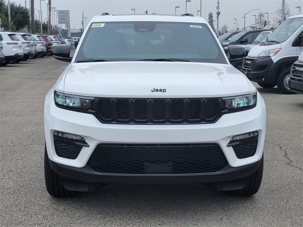 new 2025 Jeep Grand Cherokee car, priced at $46,440