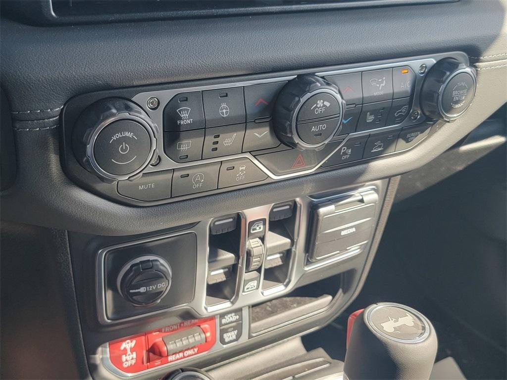 new 2026 Jeep Wrangler car, priced at $69,635