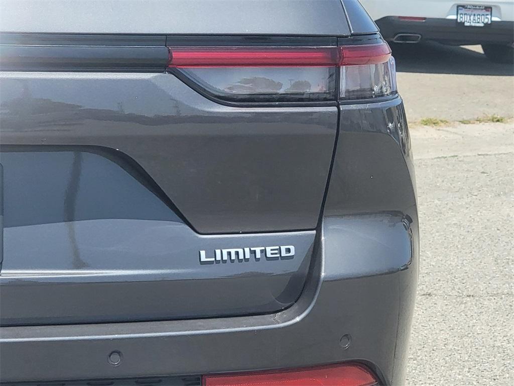 new 2025 Jeep Grand Cherokee car, priced at $46,279