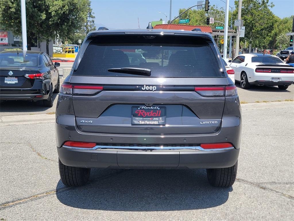 new 2025 Jeep Grand Cherokee car, priced at $46,279