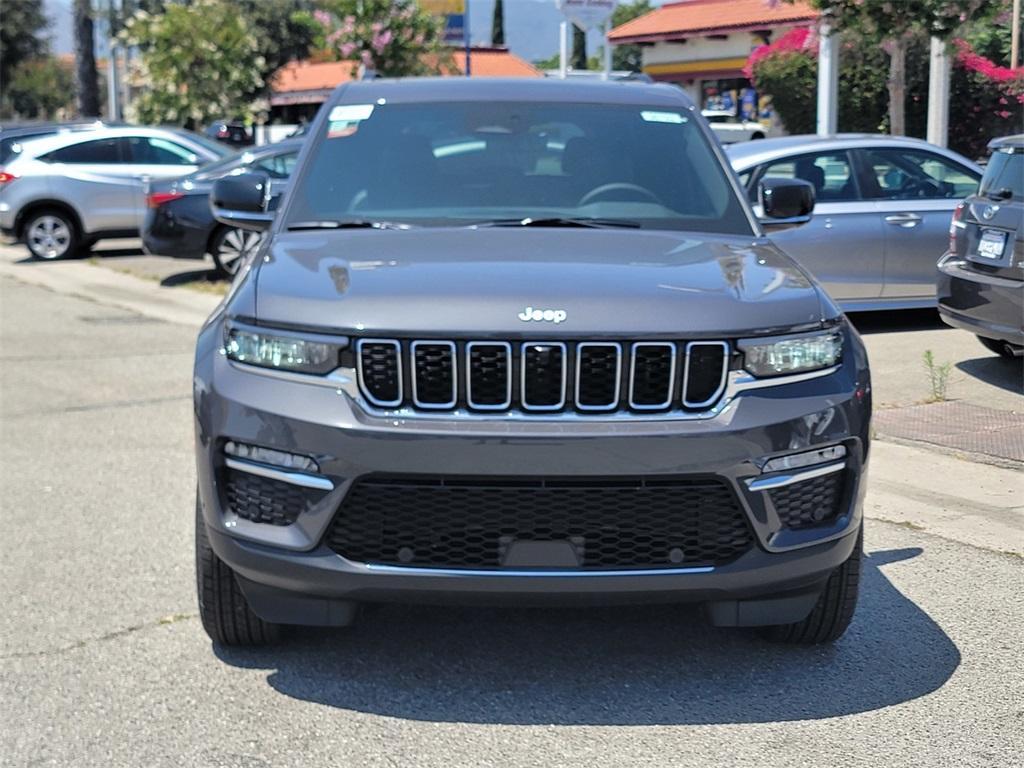 new 2025 Jeep Grand Cherokee car, priced at $46,279