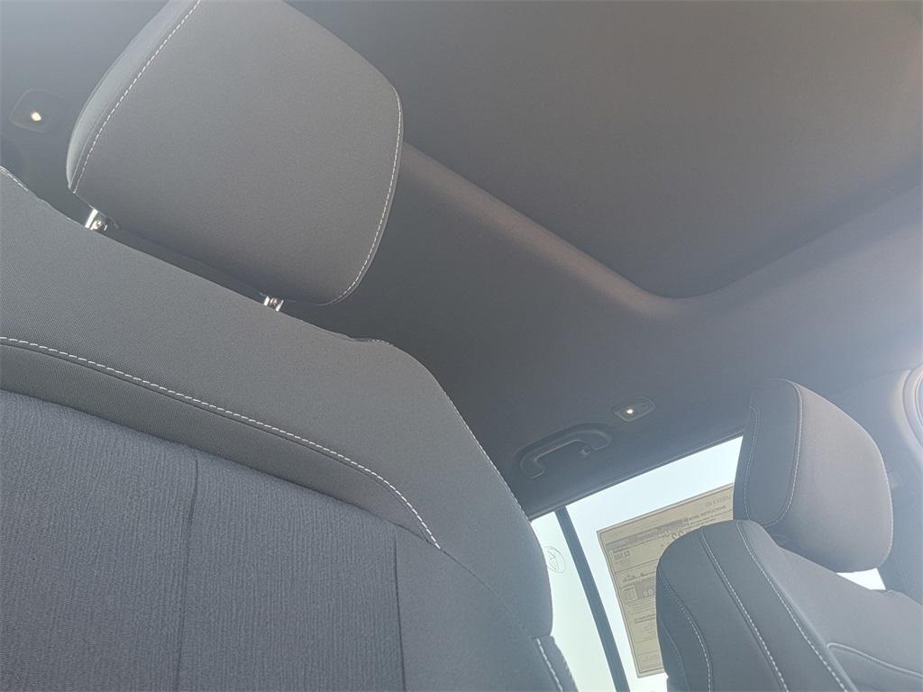 new 2025 Jeep Grand Cherokee car, priced at $36,443