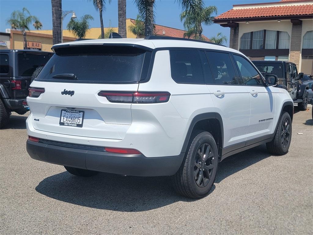 new 2025 Jeep Grand Cherokee L car, priced at $39,935
