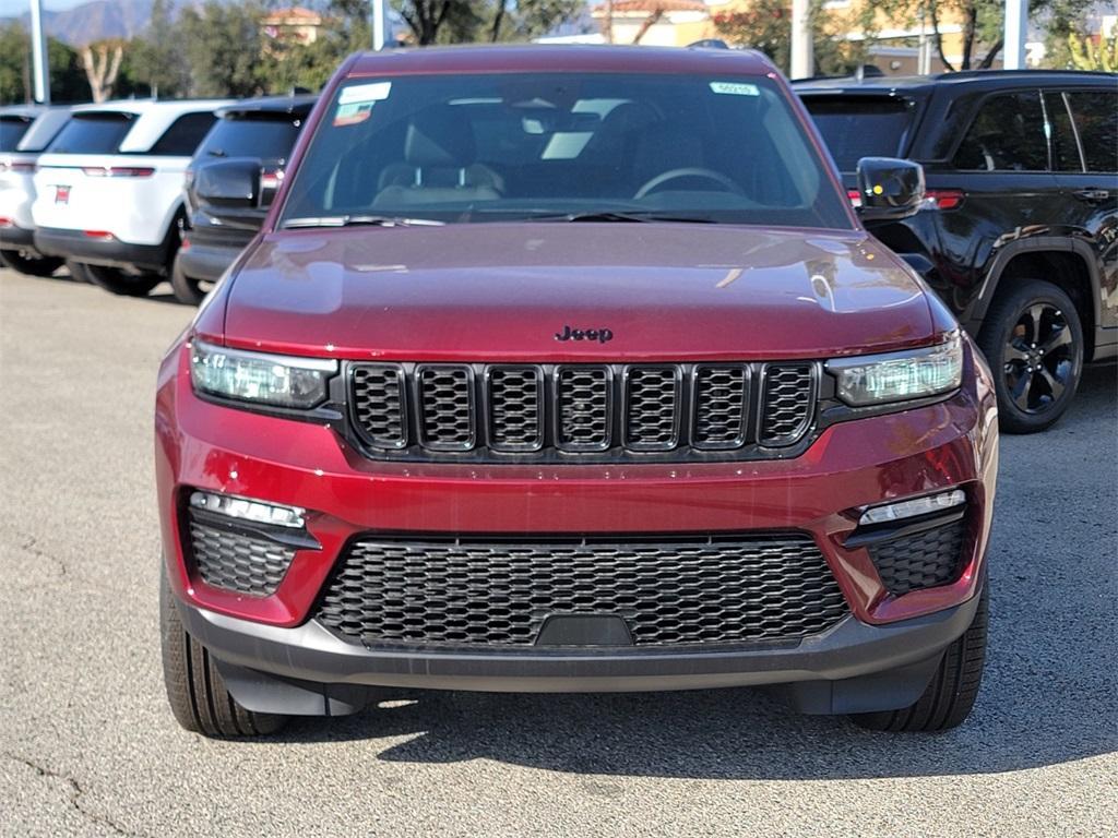 new 2025 Jeep Grand Cherokee car, priced at $47,335