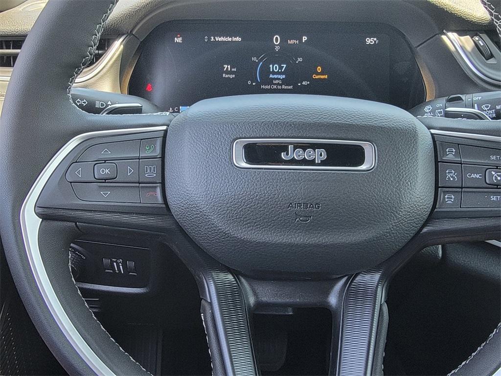 new 2025 Jeep Compass car, priced at $33,915