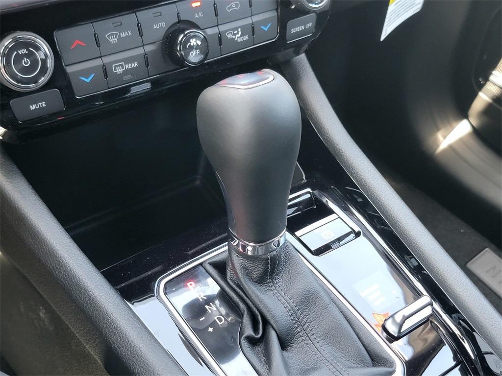 new 2025 Jeep Compass car, priced at $34,560