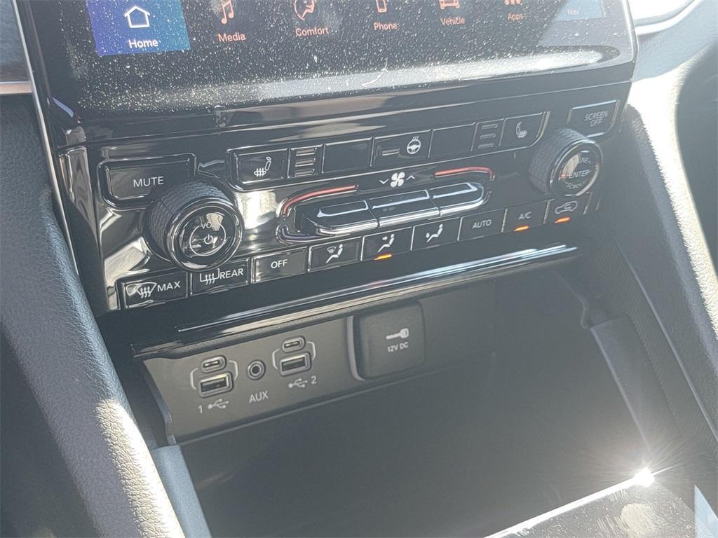 new 2025 Jeep Grand Cherokee L car, priced at $45,311