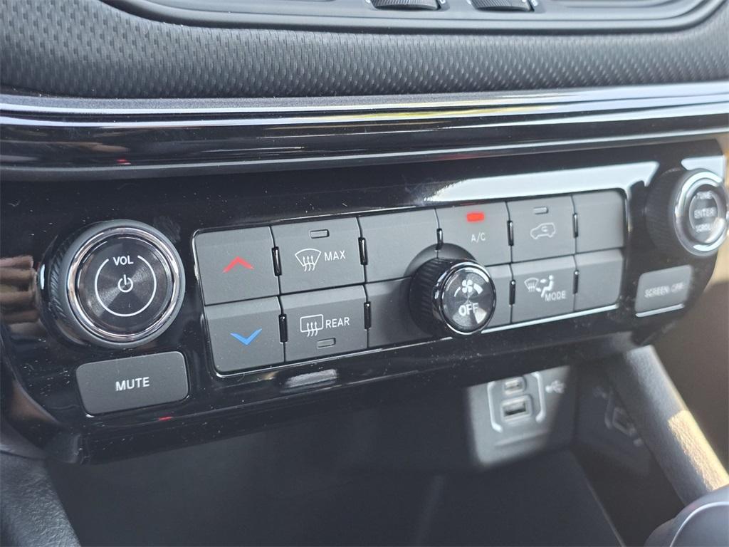 new 2026 Jeep Compass car, priced at $30,510