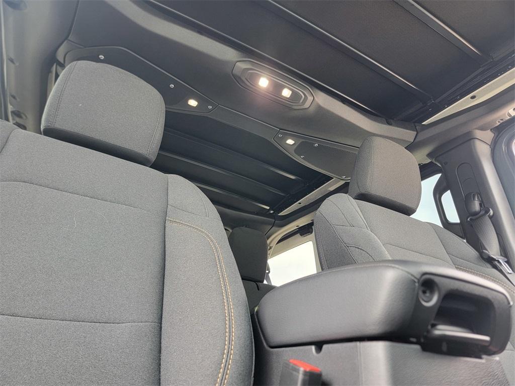 new 2024 Jeep Wrangler car