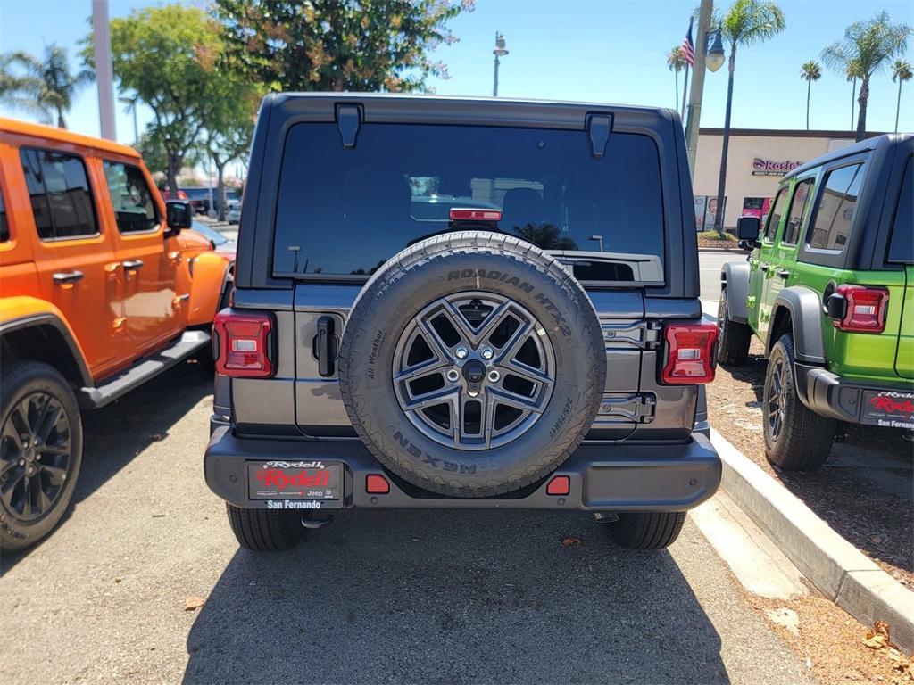 new 2025 Jeep Wrangler car, priced at $47,715