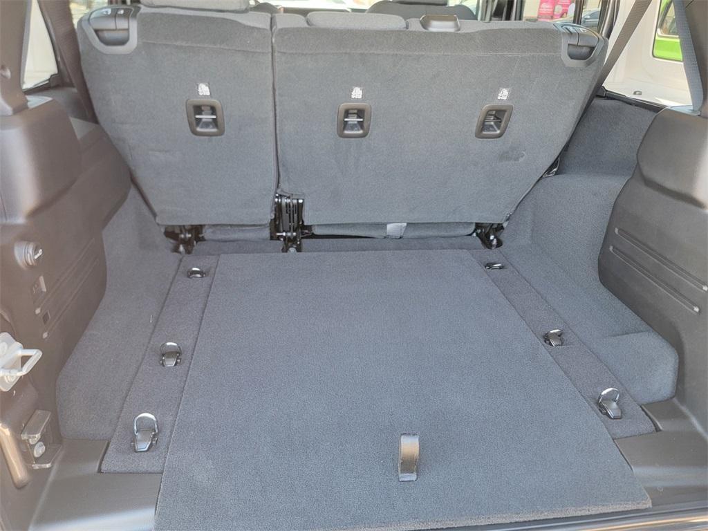new 2025 Jeep Wrangler car, priced at $47,715