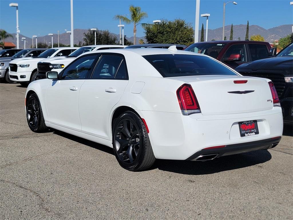 used 2022 Chrysler 300 car, priced at $24,990