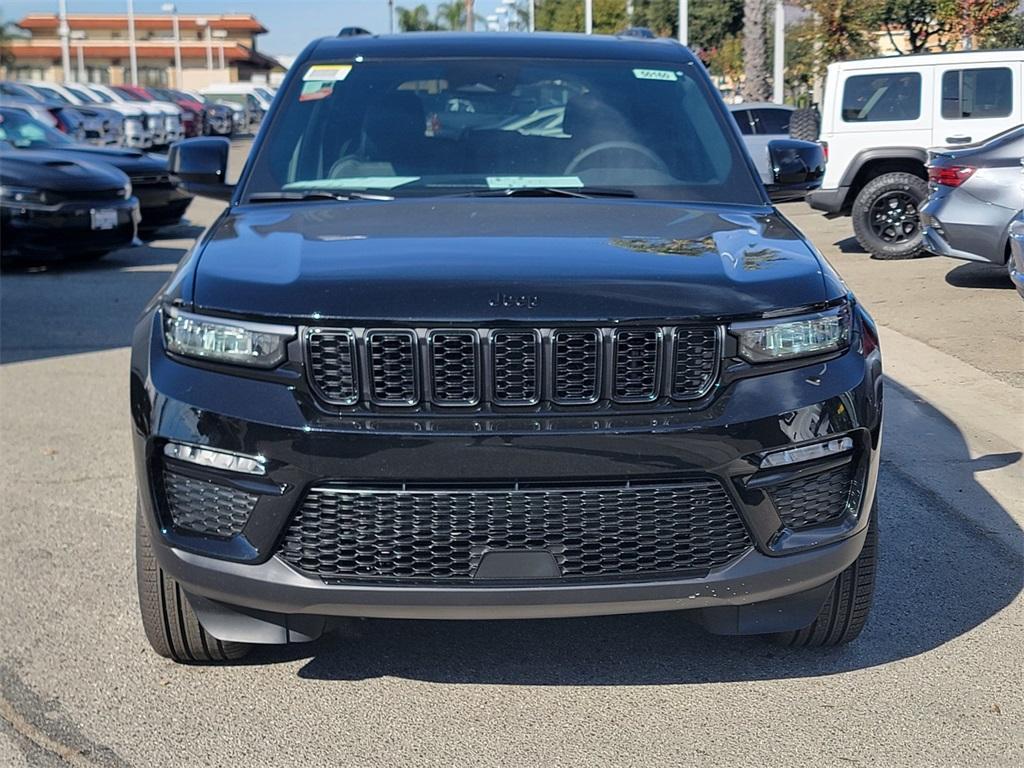 new 2025 Jeep Grand Cherokee car, priced at $45,335