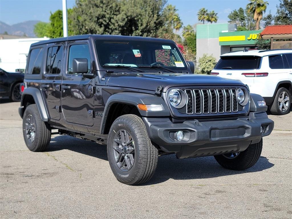 new 2025 Jeep Wrangler car, priced at $43,580