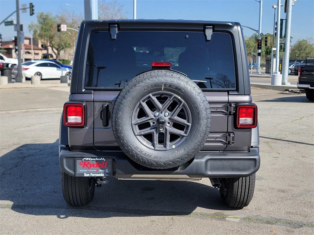 new 2025 Jeep Wrangler car, priced at $43,580