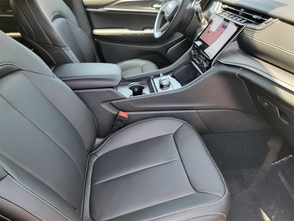 new 2025 Jeep Grand Cherokee 4xe car, priced at $58,914