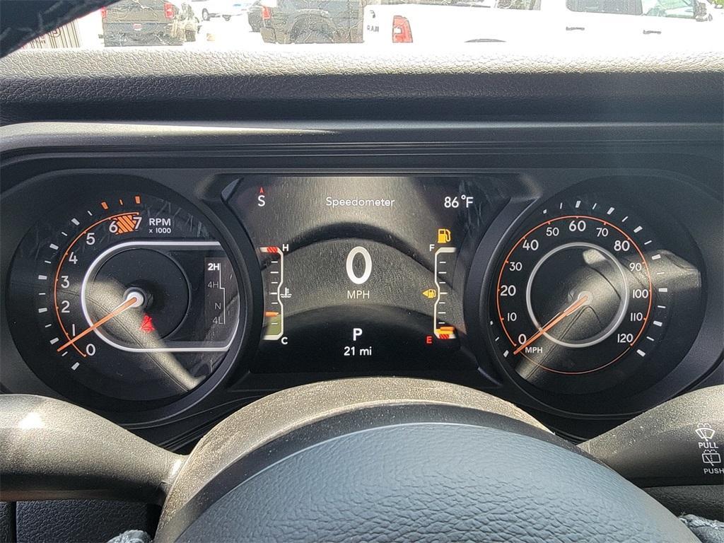 new 2025 Jeep Wrangler car, priced at $45,926