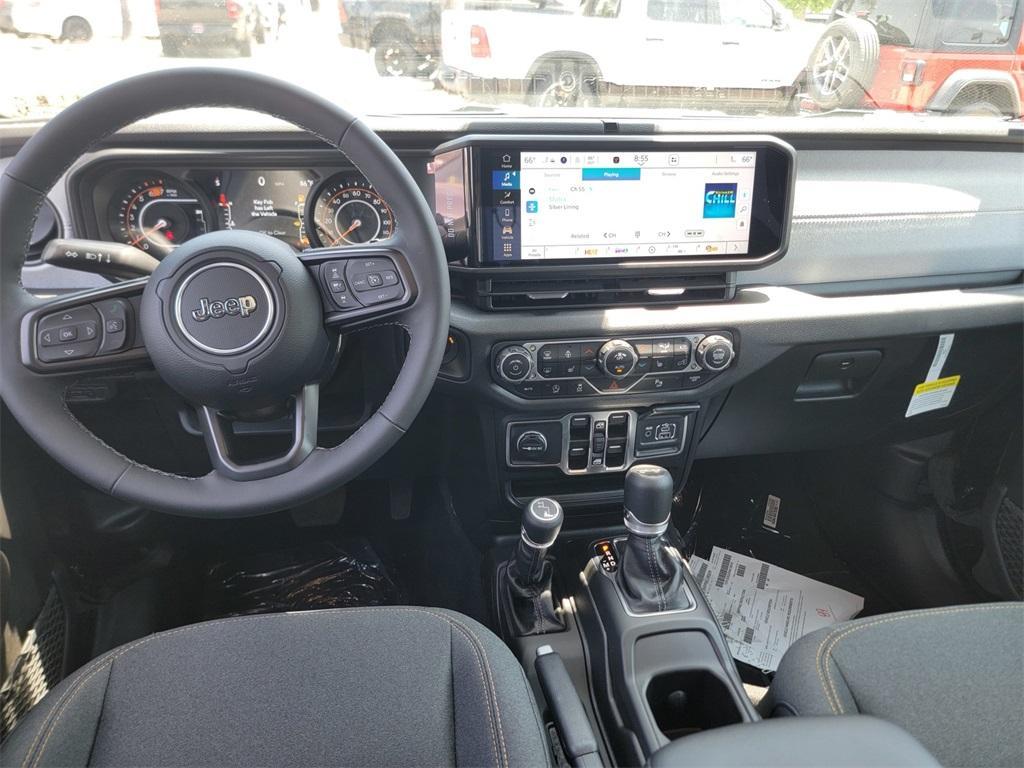 new 2025 Jeep Wrangler car, priced at $45,926