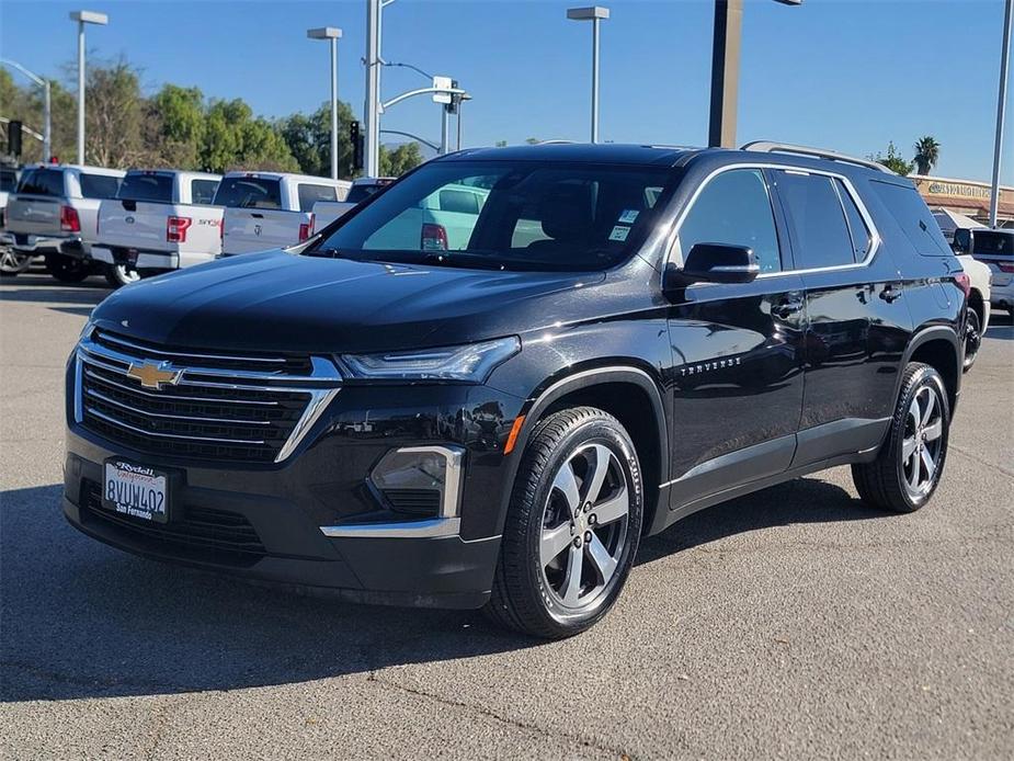 used 2022 Chevrolet Traverse car, priced at $25,990