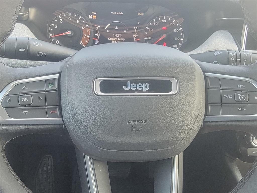 new 2025 Jeep Compass car, priced at $33,055