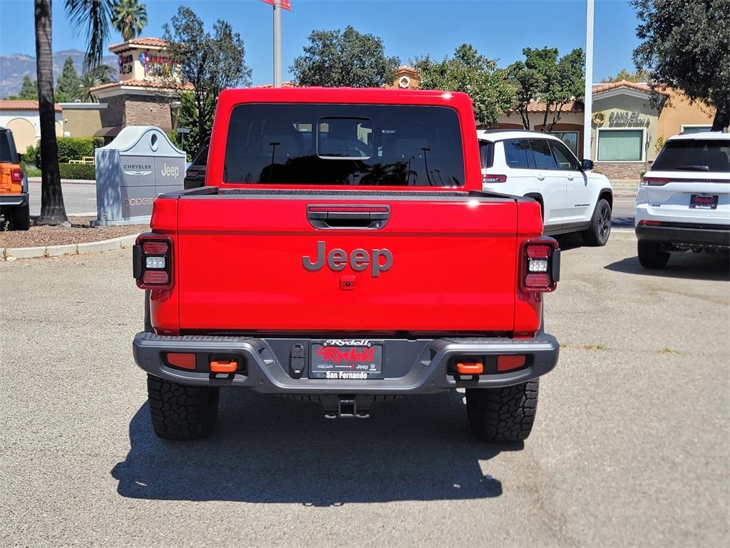 new 2025 Jeep Gladiator car, priced at $51,880