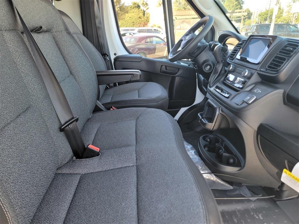 new 2025 Ram ProMaster 2500 car, priced at $53,017