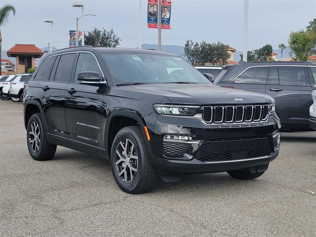 new 2025 Jeep Grand Cherokee car, priced at $41,545