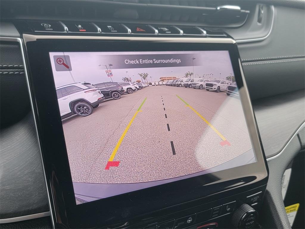 new 2025 Jeep Grand Cherokee car, priced at $41,545